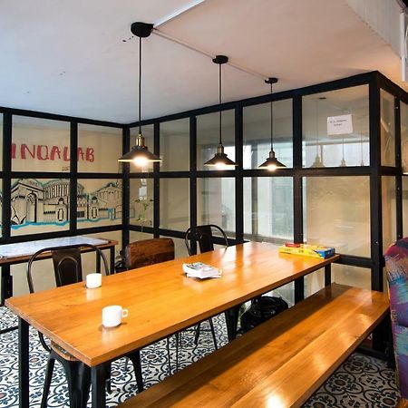 Albergue Madpackers Delhi West Nueva Delhi Exterior foto
