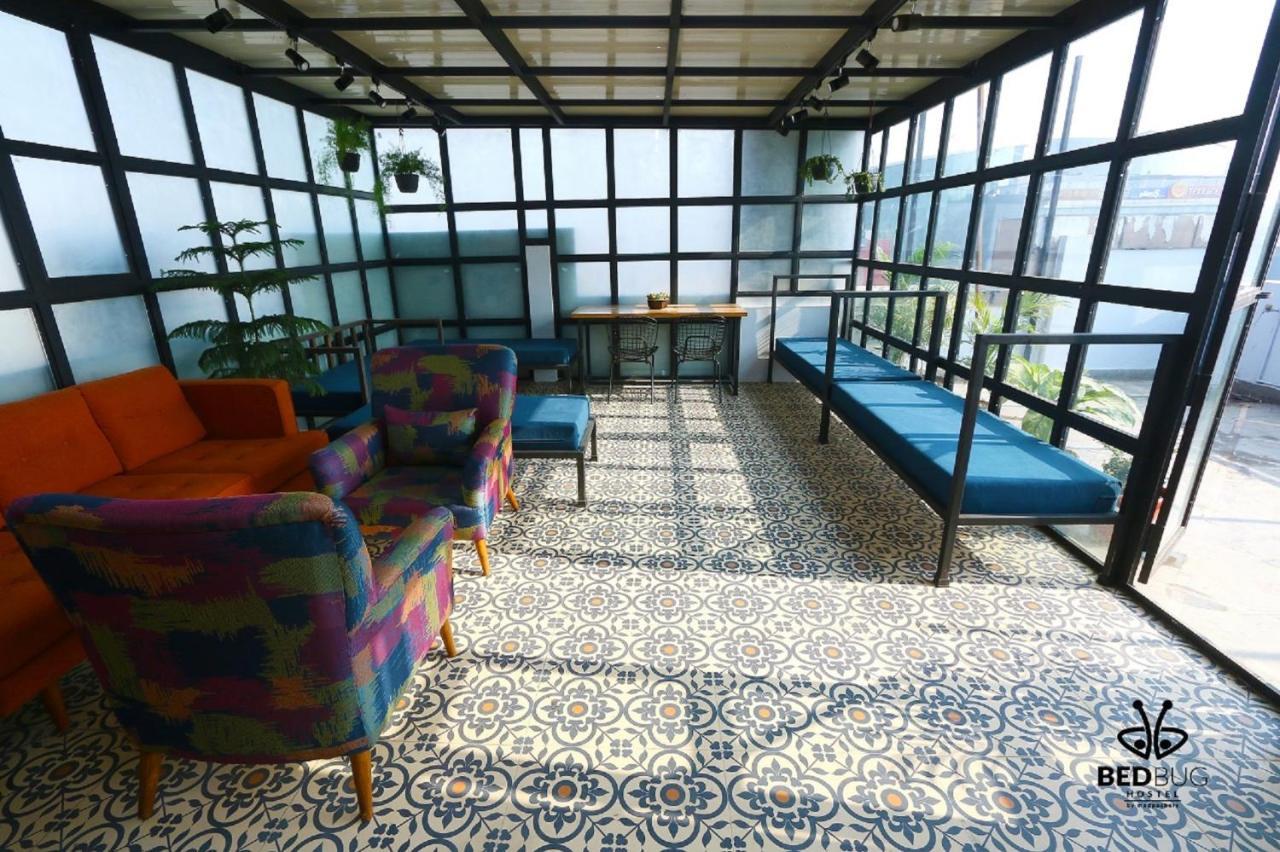 Albergue Madpackers Delhi West Nueva Delhi Exterior foto